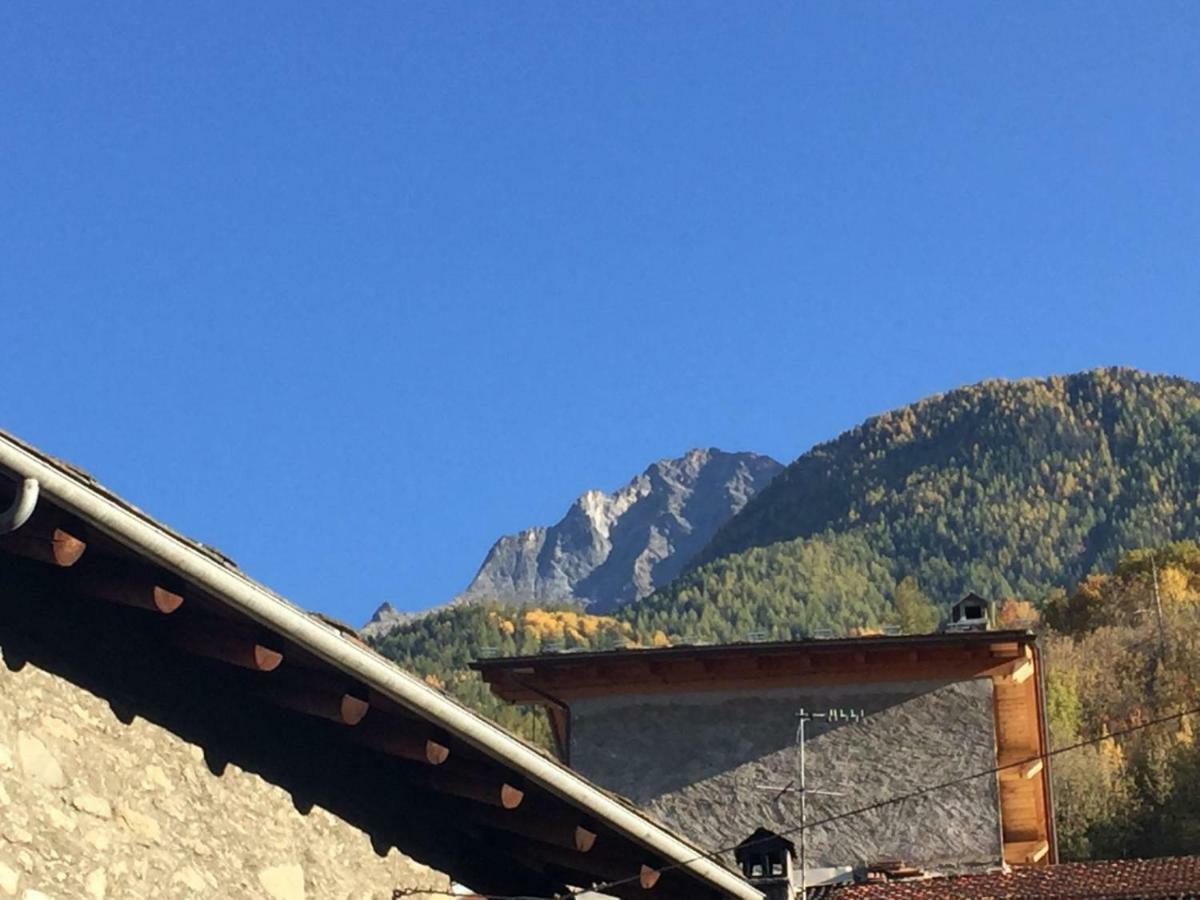Maison D'Antan Alloggio Ad Uso Turistico Vda Charvensod N 0022 Aosta Dış mekan fotoğraf