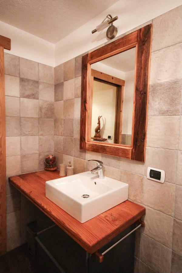 Maison D'Antan Alloggio Ad Uso Turistico Vda Charvensod N 0022 Aosta Dış mekan fotoğraf